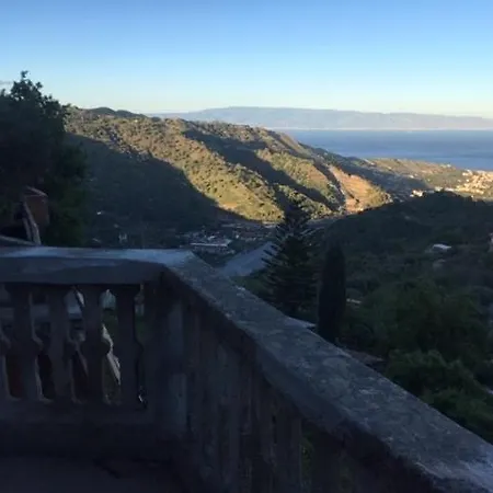 Casa Vacanze Romissa Holiday home *